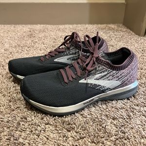 Brooks Women Running Shoes